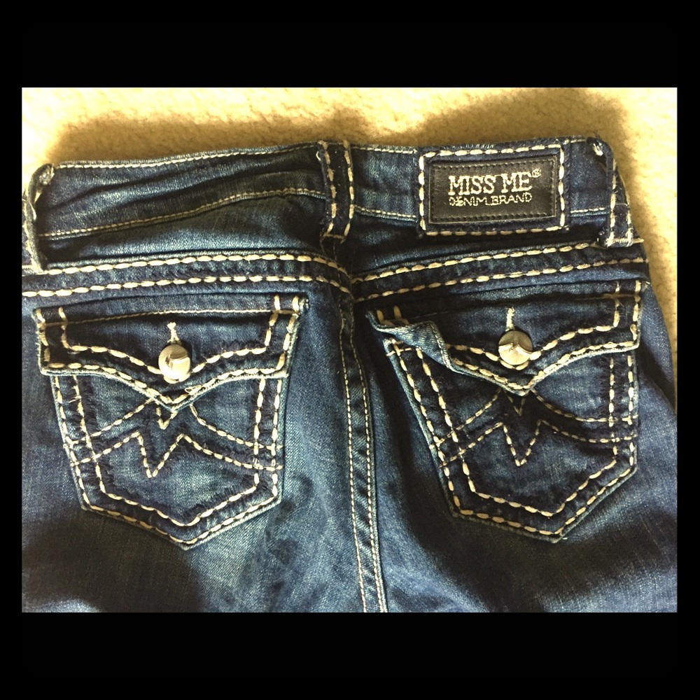 Miss me Low Rise Irene Boot Jeans